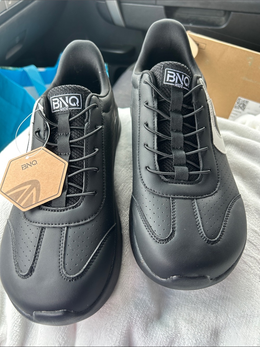 Wide Black Men's Casual Sneakers